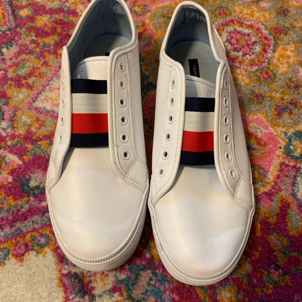 Tommy Hilfiger white slip on sneakers